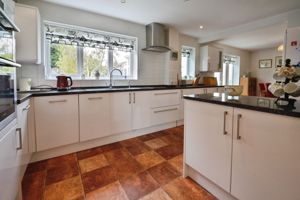 Kitchen- click for photo gallery